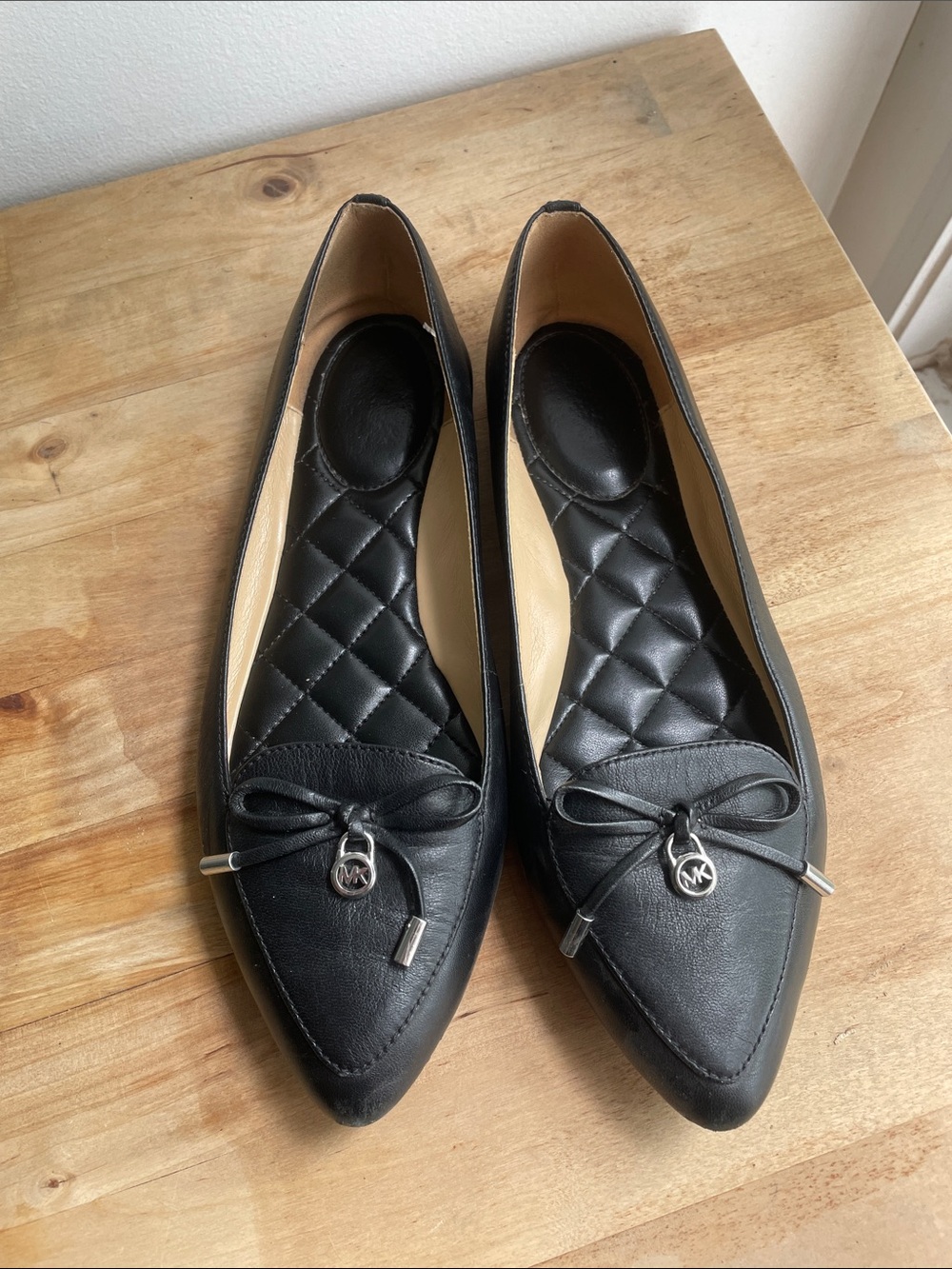 Michael Kors Black Pointed Toe Quilted Insole Ballet Flats